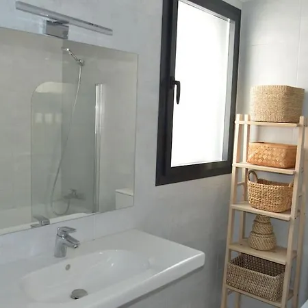 Apartment Estupendo Junto A La Playa De San Juan Santa Cruz De Bezana